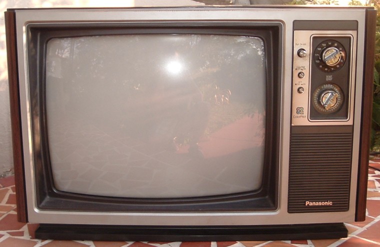 panasonictelevisionsetmodelct9010_1.jpg